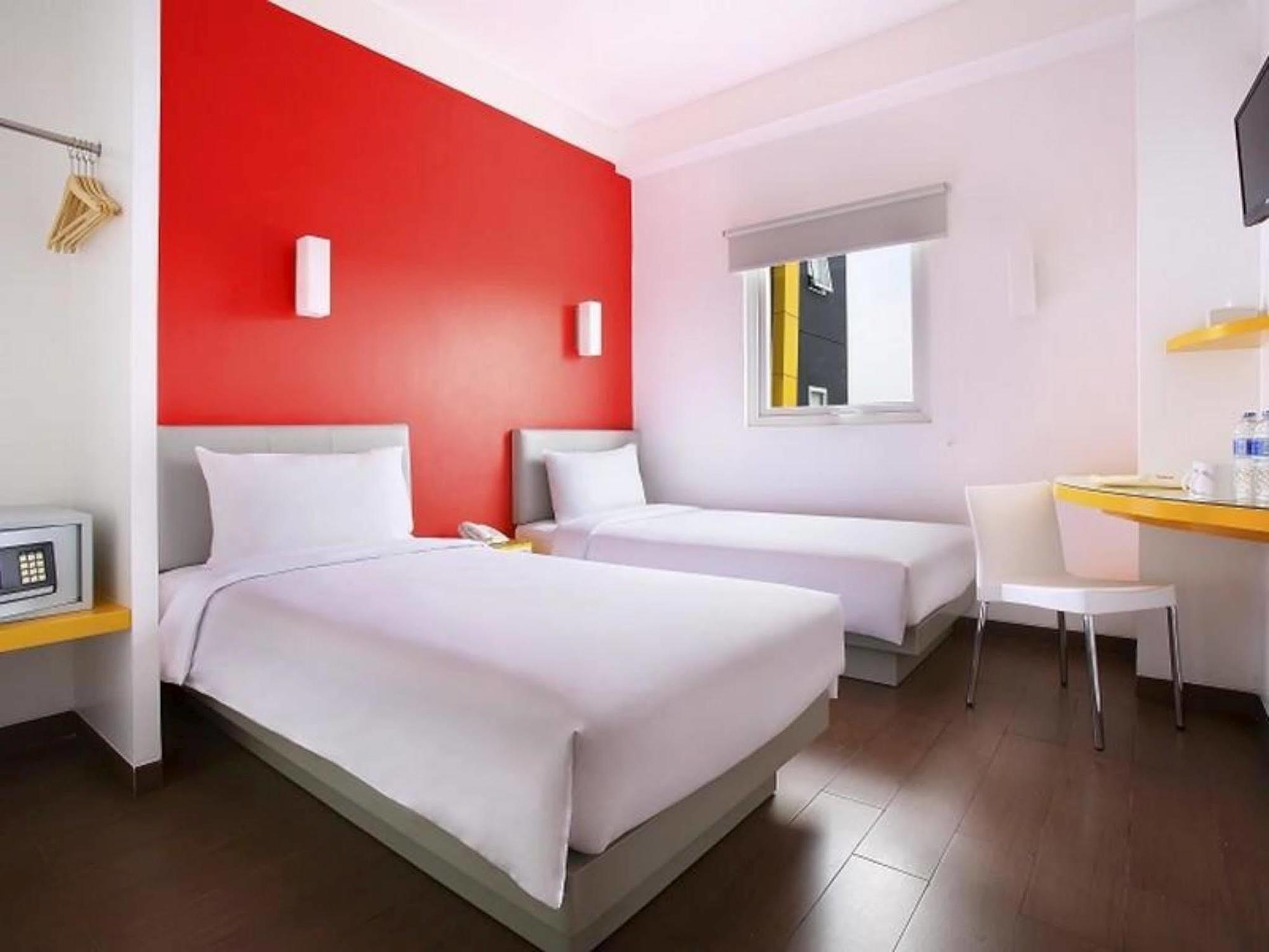 Amaris Hotel Tebet Yakarta Exterior foto