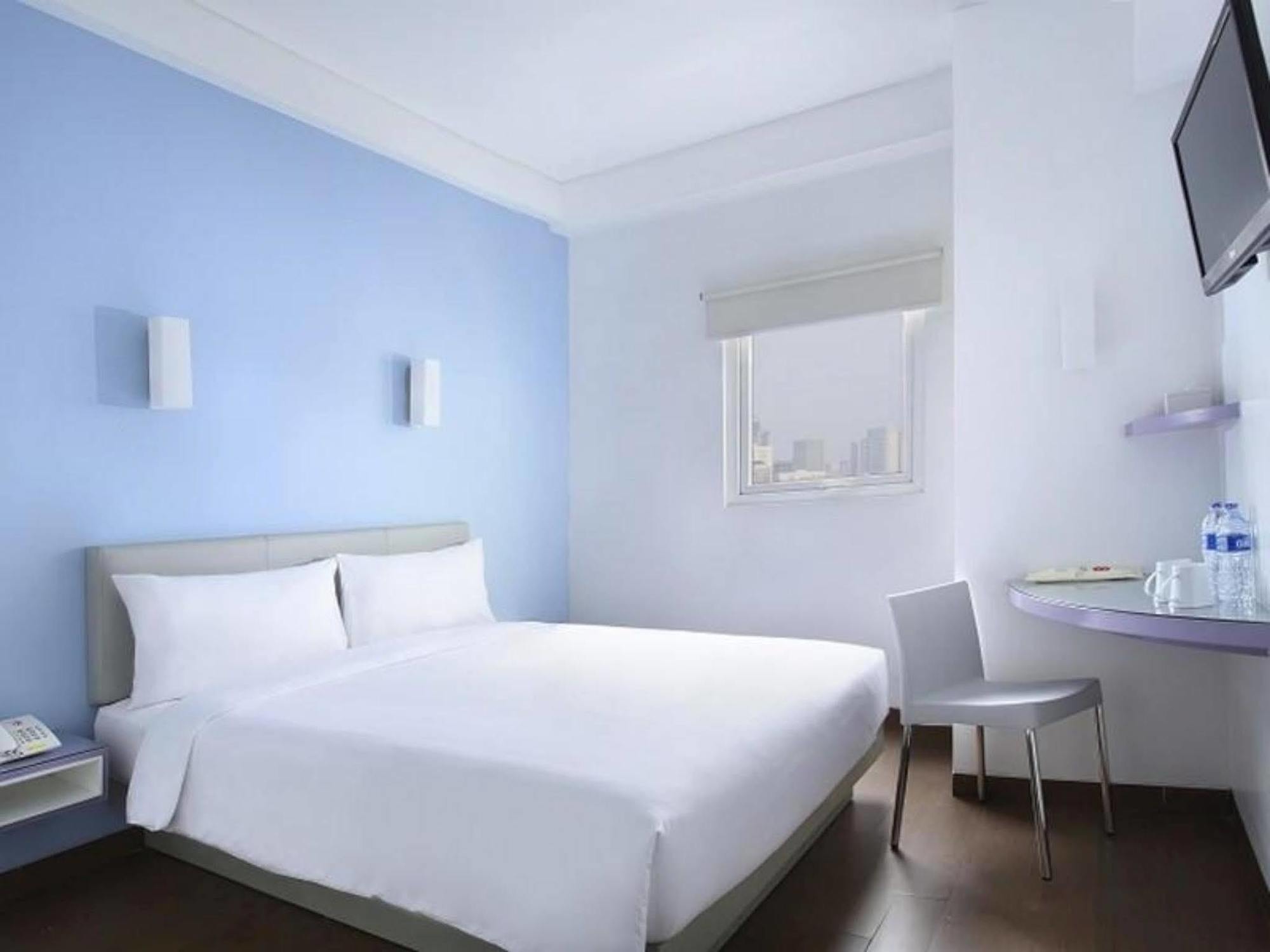Amaris Hotel Tebet Yakarta Exterior foto